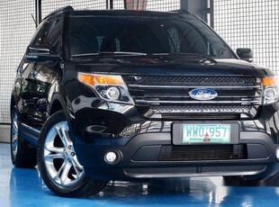 Black Ford Explorer 2013 at 15000 km for sale