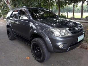Black Toyota Fortuner for sale in Angeles City