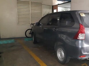 Grey Toyota Avanza 2015 for sale in Mandaluyong City