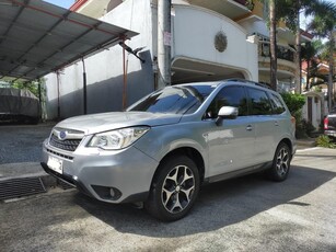 Pearl White Subaru Forester 2015 for sale in Quezon