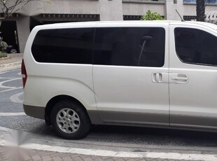 Sell 2014 Hyundai Grand Starex in Mandaluyong