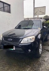 Sell Black 2010 Ford Escape in Quezon City