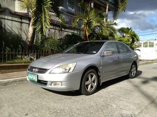 Sell Silver 2005 Honda Accord in Quezon City