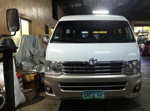 Sell White 2013 Toyota Hiace in Makati
