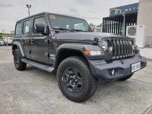 Selling Jeep Wrangler 2019