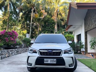 Selling Pearl White Subaru Forester 2018 in Dauin