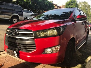 Selling Red Toyota Innova 2017