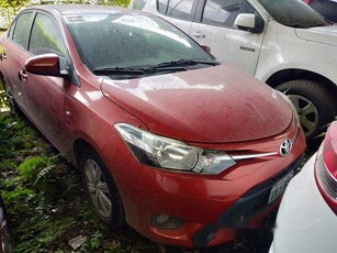 Selling Red Toyota Vios 2016 Manual Gasoline at 32000 km
