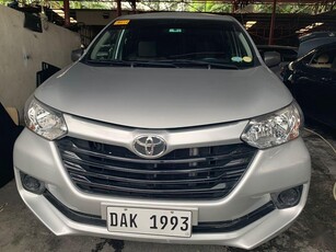 Selling Silver Toyota Avanza 2019 in Quezon City