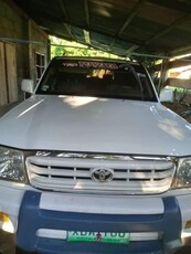 Selling White Toyota Land Cruiser 2001 in Angeles
