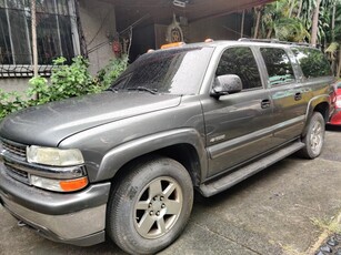 Silver Chevrolet Suburban 2000 for sale in Marikina