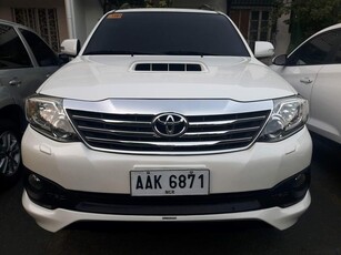 Toyota Fortuner 2014 Diesel Automatic Yellow