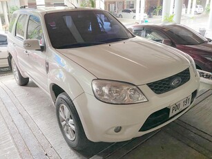 White Ford Escape 2011 for sale in Manila