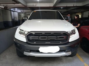 White Ford Ranger 2019