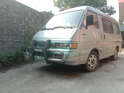 Mazda van E2000 1998 Model