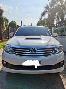 Sell 2nd Hand 2014 Toyota Fortuner Automatic Diesel at 76000 km in Pulilan
