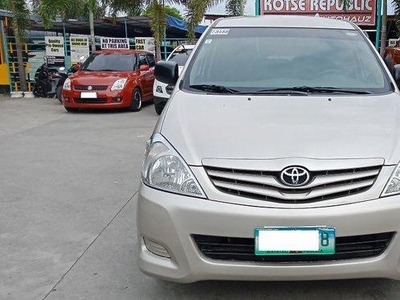 Sell Beige 2012 Toyota Innova at Manual Diesel at 71000 km in Meycauayan