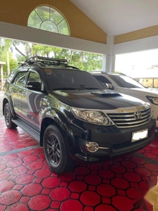 Selling Grayblack Toyota Fortuner 2015 in Guiguinto