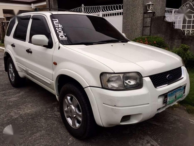 Ford Escape xls 2004 FOR SALE