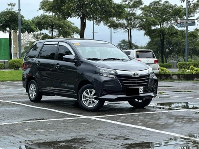 Sell White 2020 Toyota Avanza in Makati
