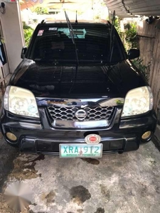 SELLING Nissan Xtrail 2004