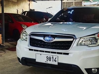 Selling Pearl White Subaru Forester 2014 in Manila
