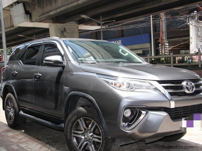Used Toyota Fortuner G 4x2 AT