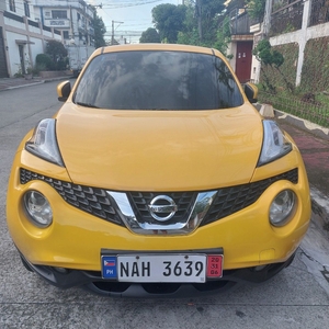Yellow Nissan Juke 2017 for sale in Automatic
