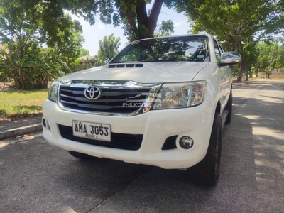 For Sale Only Toyota Hilux E 2015