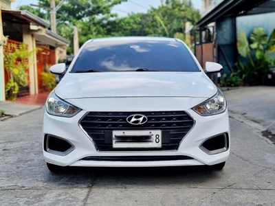 Sell White 2019 Hyundai Accent in Bacoor