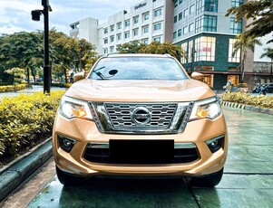 Selling Golden Nissan Terra 2020 in San Mateo