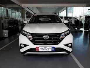 White Toyota Rush 2019
