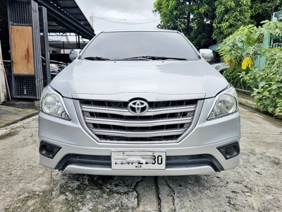 Sell White 2014 Toyota Innova in Bacoor