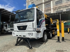 Used Daewoo 15 Tons Boom Truck/ Cargo Crane Truck
