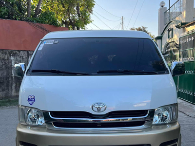 2008 Toyota Hiace 2.5 GL Grandia MT