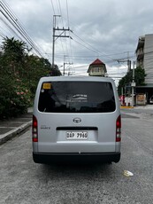 2022 Toyota Hiace Commuter 3.0 M/T in Quezon City, Metro Manila