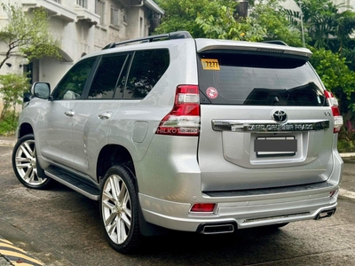2017 Toyota Land Cruiser Prado 4.0 4x4 AT (Gasoline) in Manila, Metro Manila