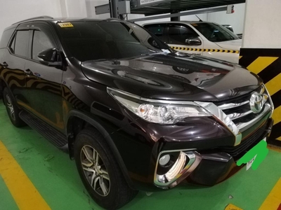 Sell Black2017 Toyota Fortuner SUV / MPV in Manila