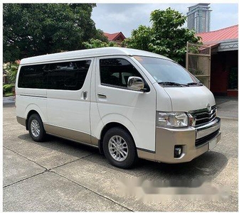 White Toyota Hiace 2016 at 10966 km for sale
