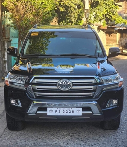 HOT!!! 2019 Toyota LandCruiser LC200 VX Premium for sale at afforfable price