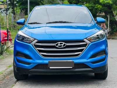 Selling White Hyundai Tucson 2016 in Manila