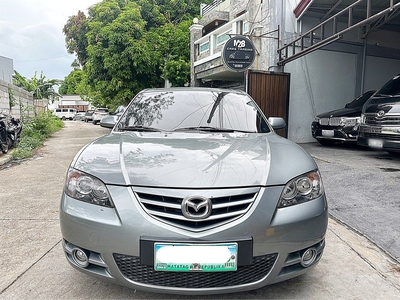 Selling White Mazda 2 2005 in Bacoor