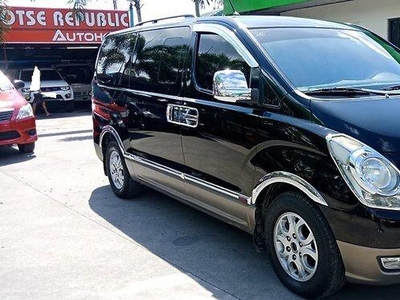 Black Hyundai Grand starex 2011 at 76000 km for sale