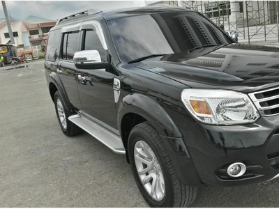 Selling Ford Everest 2013 in Malolos