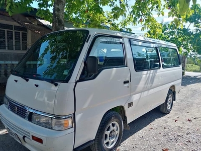 Selling White Nissan Urvan Escapade 2014 in Bulakan