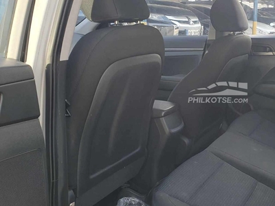 2016 Hyundai Elantra 1.6 GL AT in Pasay, Metro Manila