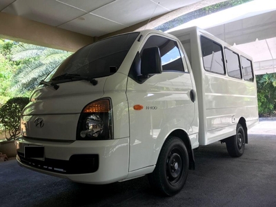 2nd Hand Hyundai H-100 2016 Van at Manual Diesel for sale in Cebu City