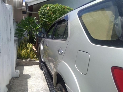 2nd Hand Toyota Fortuner 2006 at 110000 km for sale in Cebu City