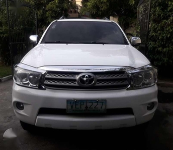 Toyota Fortuner G 2010 automatic diesel for sale