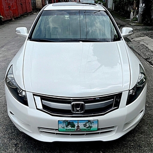 Sell White 2008 Honda Accord in Quezon City